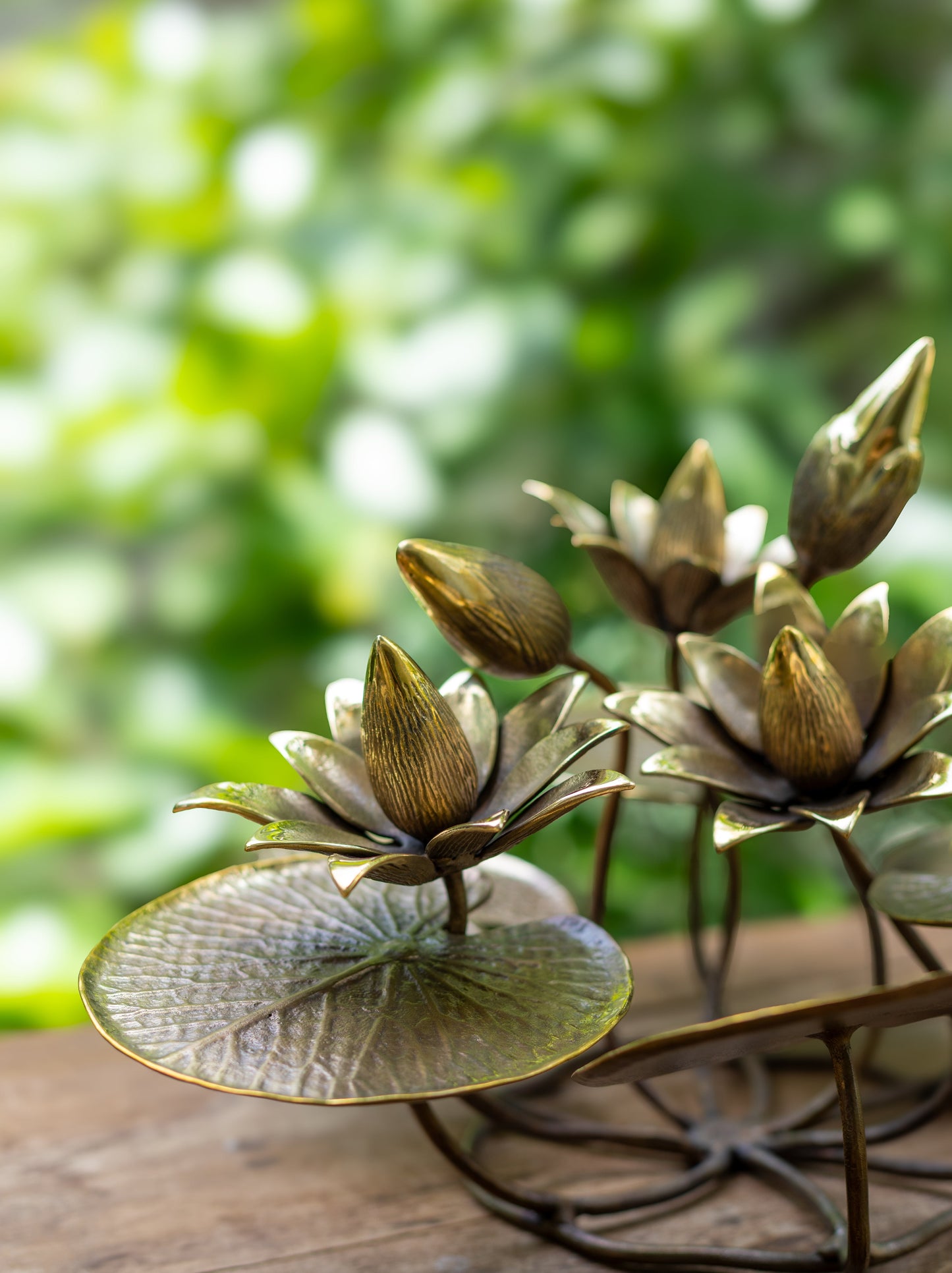 LOTUS CENTRE PC SCULPTURE