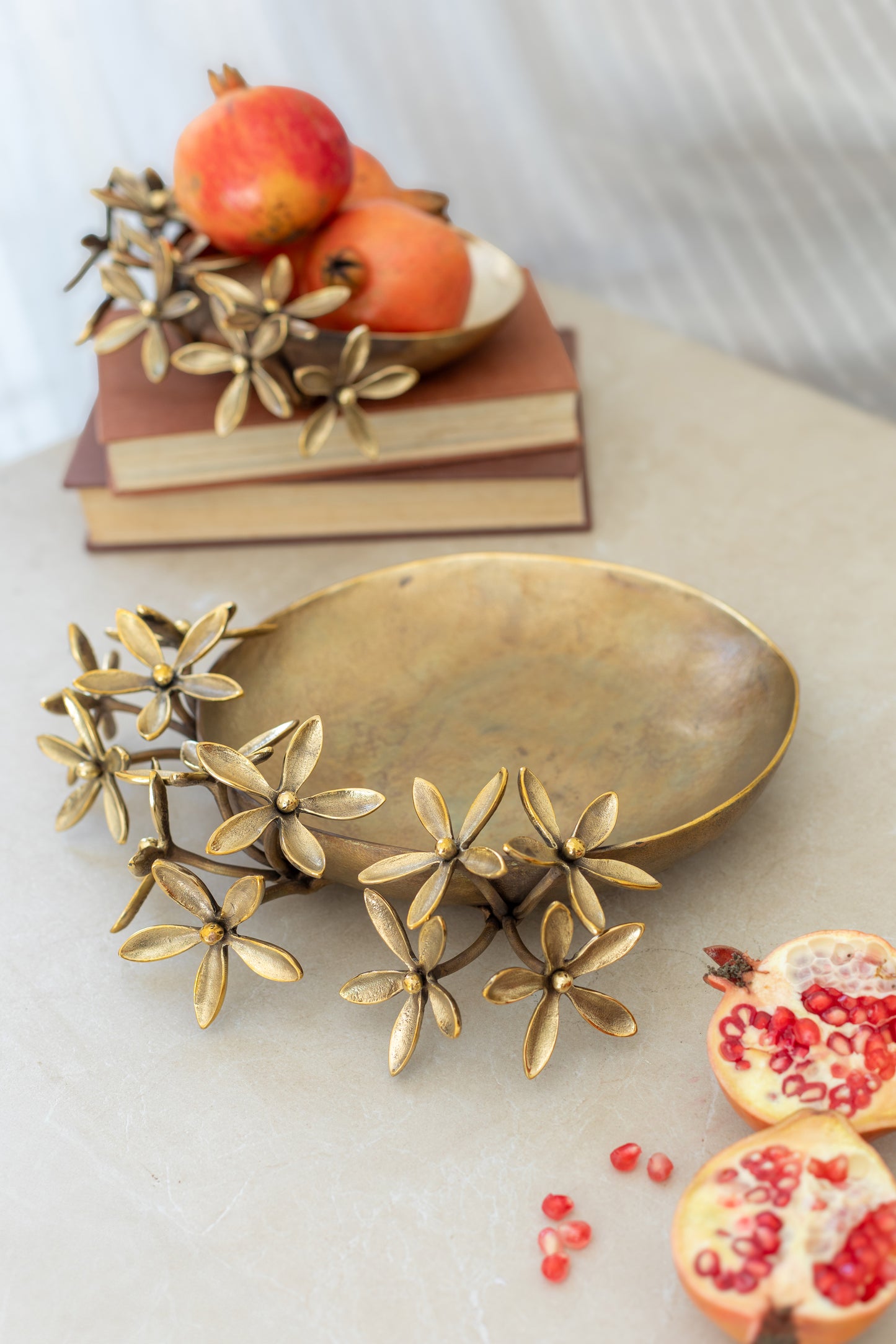 LILY FLOWER BOWL