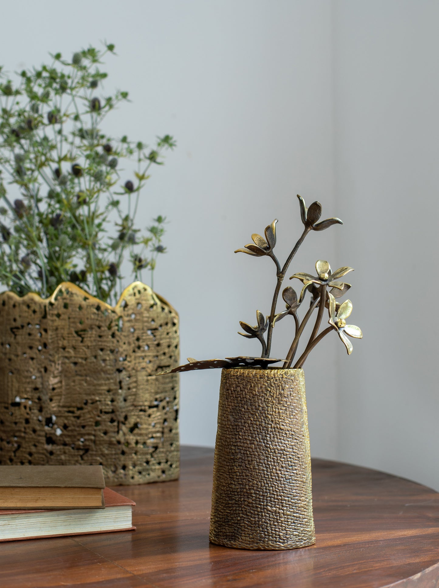 GUNNY VASE