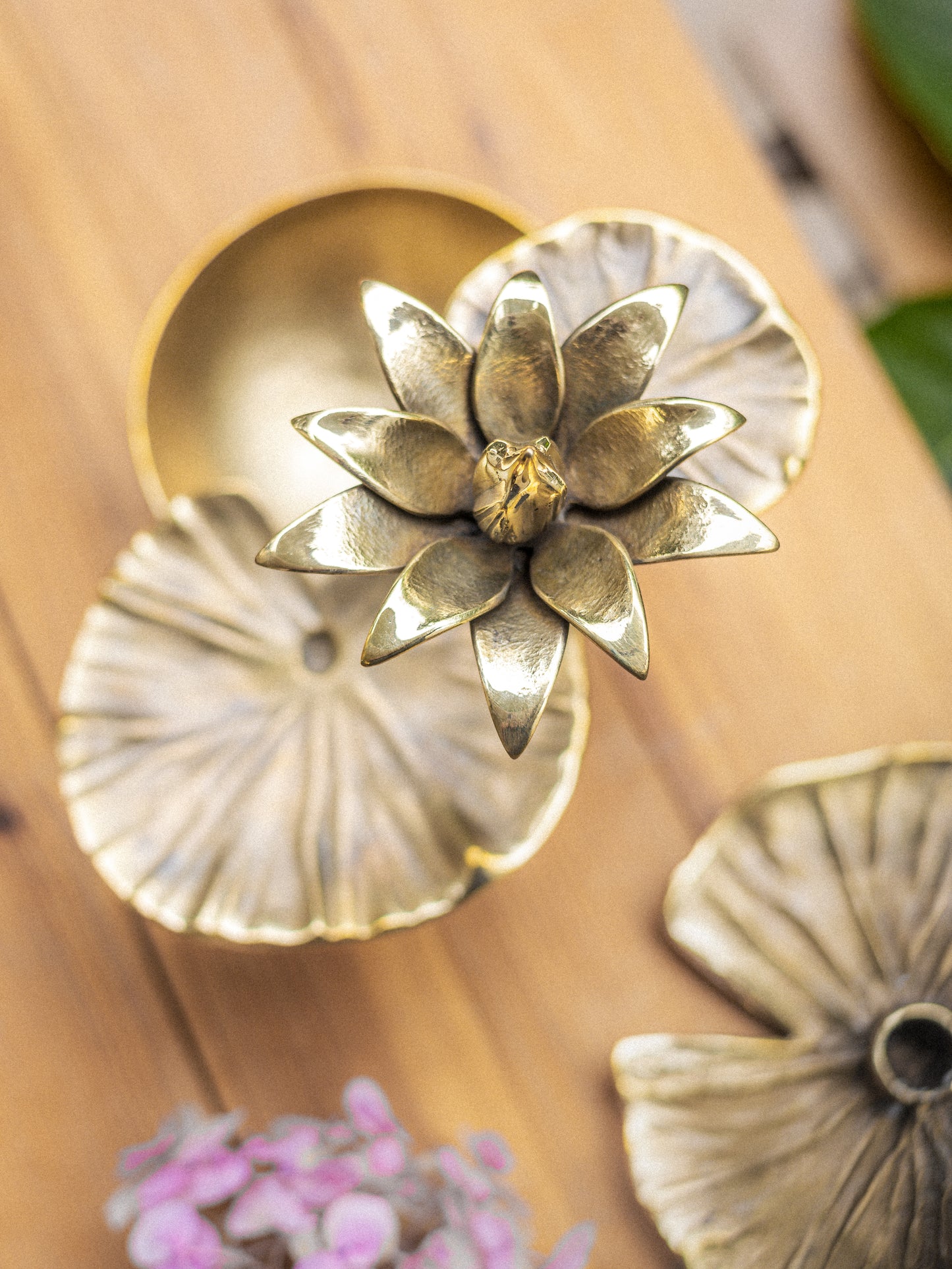 LOTUS BOWL