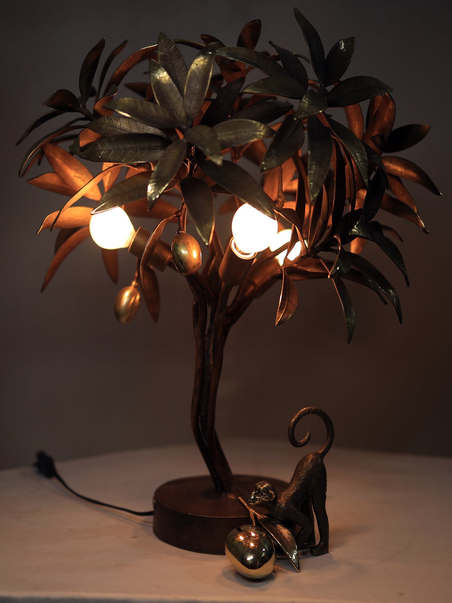 MANGO LAMP