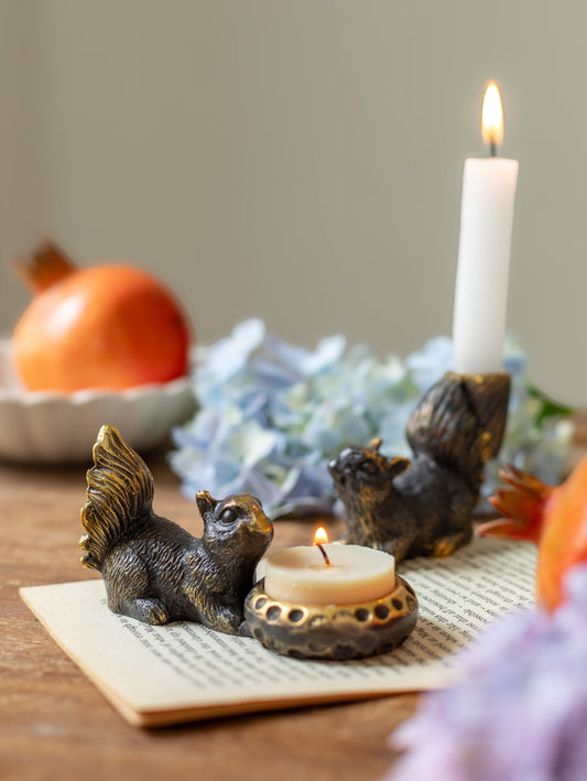 SQUIRREL T LIGHT HOLDER