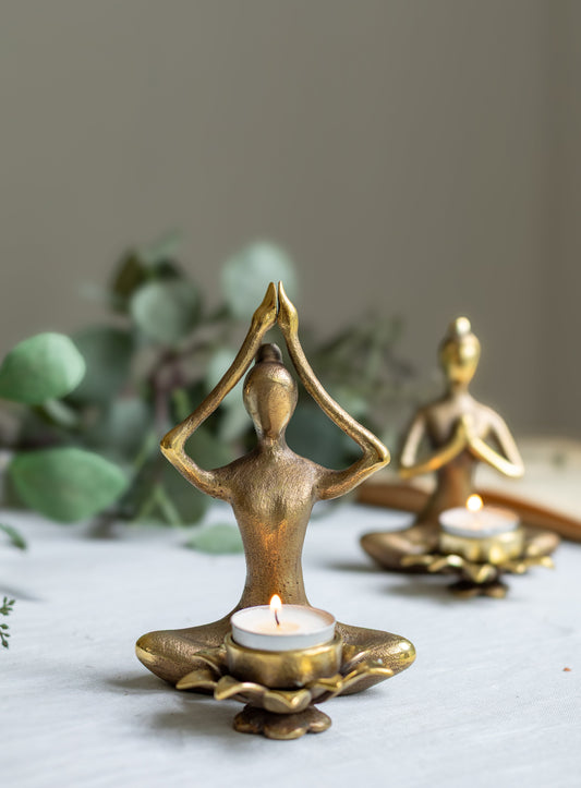 YOGA FIGURE