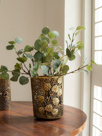 WOVEN VASE