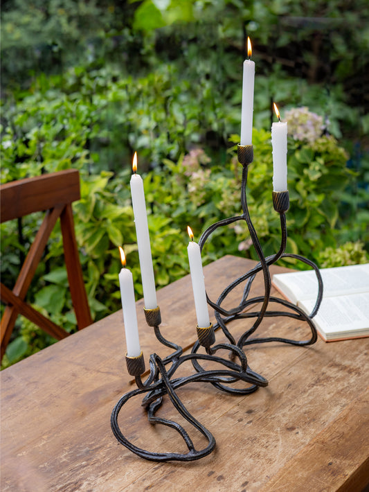 LINEAR CANDLE HOLDER