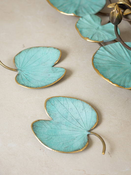 TURQUOISE LEAF